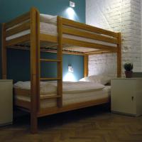 Двухместный (Двухместный номер с 2 отдельными кроватями) хостела Hostel Chmielna 5, Варшава
