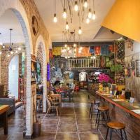 Двухместный (Двухместный номер Делюкс с 2 отдельными кроватями) хостела Chengdu Dreams Travel International Youth Hostel, Чэнду