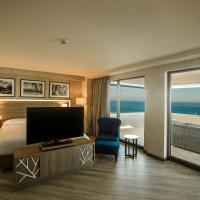 Апартаменты (Апартаменты с 1 спальней, террасой и видом на море) отеля Park Inn by Radisson Azerbaijan, Баку
