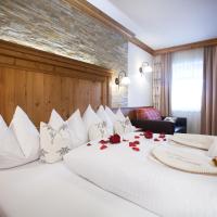 Апартаменты (Улучшенные апартаменты с 1 спальней и 1 детской комнатой) гостевого дома Ferien-Vitalhof Brixnerhof, Визинг