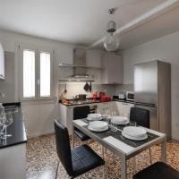 Апартаменты (Superior Apartment with Canal view - Annex) отеля Ad Place Venice, Венеция