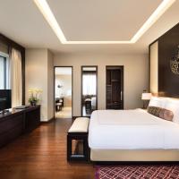 Двухместный (Fairmont Gold Suite - Smoking) отеля Fairmont Jakarta, Джакарта