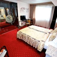 Двухместный (Номер Делюкс с кроватью размера «queen-size») отеля Grand Pier Hotel Old Town, Бухарест