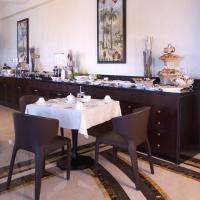 Сьюит (Бизнес-люкс) отеля La Cigale Hotel, Доха