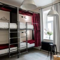 Номер (Спальное место на двухъярусной кровати в общем номере для мужчин и женщин) хостела Wake Up Wellness Hostel, Брно