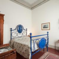 Двухместный (Double Room with French Bed and Private External Bathroom) отеля Casa Rovai Guest House, Флоренция