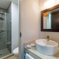 Двухместный (Номер с  кроватью размера "queen-size" для некурящих) отеля Sleep Inn Mexicali, Мехикали