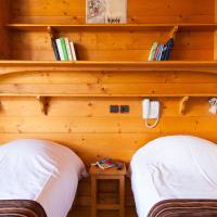 Двухместный (Двухместный номер с 1 кроватью и видом на горы) отеля Hôtel La Vanoise, Тинь