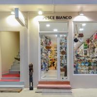 Двухместный (Двухместный номер эконом-класса с 1 кроватью и видом на остров) гостевого дома Triton Beach Hotel & Spa, Маафуши