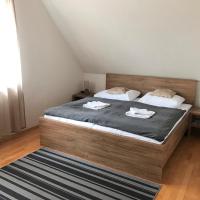 Семейный (Семейный номер) отеля Hotel Orlan, Братислава