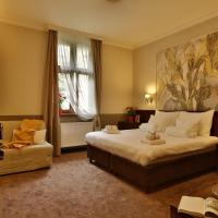 Двухместный (Улучшенный двухместный номер с 1 кроватью или 2 отдельными кроватями) отеля Hotel Amber Design, Краков