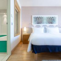 Сьюит (Люкс с видом на парк) отеля Radisson Blu Hotel, Hamburg, Гамбург