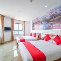 Семейный (Семейный номер Делюкс) отеля OYO 215 An Duc Hotel Da Nang, Дананг