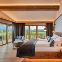 Сьюит (Superior Suite with Sauna and Balcony) отеля Laschenskyhof, Зальцбург