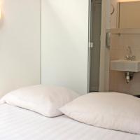 Двухместный (Двухместный номер эконом-класса с 1 кроватью, цокольный этаж, дополнительное здание) отеля Hotel Max, Амстердам