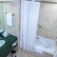 Двухместный (Номер для курящих "Отдых") отеля Crowne Plaza Abu Dhabi, Абу-Даби