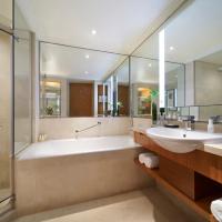 Двухместный (Стандартный номер с кроватью размера «king-size») отеля Grand Hyatt Beijing, Пекин