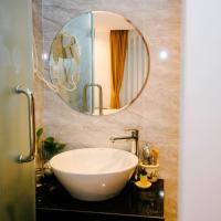 Двухместный (Улучшенный двухместный номер с 1 кроватью) отеля Rosa Hanoi Hotel, Ханой