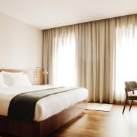 Двухместный (Улучшенный номер с кроватью размера «king-size») отеля Square Nine Hotel Belgrade, Белград