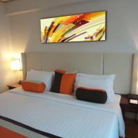 Двухместный (Улучшенный двухместный номер с 1 кроватью или 2 отдельными кроватями) отеля The Four Wings Hotel Bangkok, Бангкок