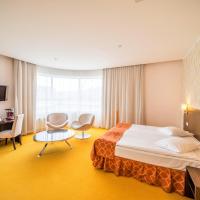 Трехместный (Двухместный номер Делюкс с 1 кроватью) отеля Days Hotel Riga, Рига