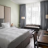 Сьюит (Полулюкс Делюкс) отеля The Emblem, Прага