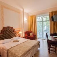 Двухместный (Улучшенный двухместный номер с 1 кроватью - Специальное предложение) отеля Pegasa Pils Spa Hotel, Юрмала