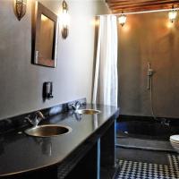 Двухместный (Большой двухместный номер с 1 кроватью) отеля Riad Medina Fez, Фес