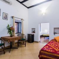 Двухместный (Классический люкс) отеля Granpa's Inn - Bougainvillea, Анжуна