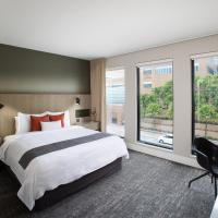 Двухместный (Шикарный номер Делюкс с кроватью размера «king-size») отеля The Delaney Hotel, Орландо