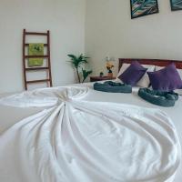 Двухместный (Двухместный номер с 1 кроватью и видом на бассейн) отеля Green Hill, Мирисса