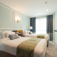 Двухместный (Улучшенный двухместный номер с 2 отдельными кроватями) отеля Sara's Hotel, Бангкок