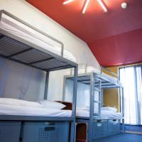 Трехместный (Трехместный номер с собственной ванной комнатой) хостела St Christophers Inn at The Winston, Амстердам