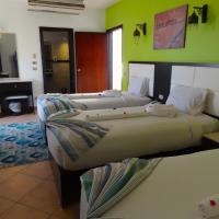 Трехместный (Трехместный номер эконом-класса) курортного отеля Naama Blue Hotel, Шарм-эль-Шейх