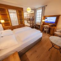 Семейный (Triple (2 Adults + 1 Child up to 12 years)) отеля 4-Sterne Superior Erlebnishotel Krønasår, Europa-Park Freizeitpark & Erlebnis-Resort, Руст (Фрайбург)