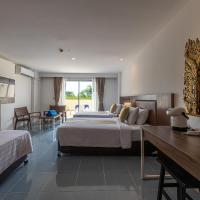 Трехместный (Трехместный номер Делюкс) отеля Blue Beach Grand Resort And Spa, Пхукет