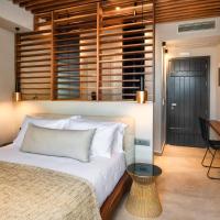 Двухместный (Двухместный номер с 1 кроватью и видом на бассейн) отеля Uma Ray Suites, Тира