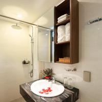 Двухместный (Deluxe Double Room - Day Use Offer (4 hours)) отеля Saigonciti Hotel, Хошимин