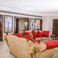 Сьюит (Королевский люкс) отеля Grand Excelsior Hotel Deira, Дубай