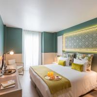 Двухместный (Deluxe Double Room with Sanctuary view) отеля Hotel Estrela De Fatima, Фатима