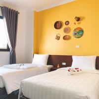 Двухместный (Двухместный номер Делюкс с 1 кроватью или 2 отдельными кроватями, вид на город) отеля Hanoi La Cascada House & Travel, Ханой