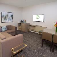 Сьюит (Роскошный люкс Posh с безбарьерной душевой) отеля The Delaney Hotel, Орландо