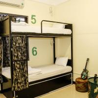 Номер (Спальное место на двухъярусной кровати в общем номере для мужчин и женщин) отеля DMZ Hostel, Хюэ