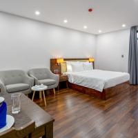 Двухместный (Двухместный номер Делюкс с 1 кроватью и балконом) отеля DANA RESIDENCE, Дананг