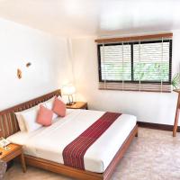 Сьюит (Люкс tree Top с видом на море - Люкс с 1 спальней) курортного отеля Birds and Bees Resort, Паттайя