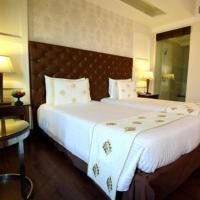 Двухместный (Executive Room with 20% off on food & soft beverages) отеля The Pllazio Hotel, Гургаон