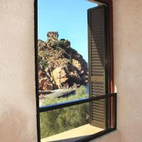 Четырехместный (Четырехместный номер) отеля Hôtel le Subrini, Порто