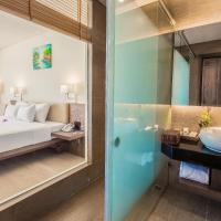 Двухместный (Premium Deluxe Double or Twin Room with Balcony - Garden View) курортного отеля Centara Sandy Beach Resort Danang, Дананг