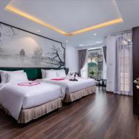 Двухместный (Двухместный номер Делюкс с 1 кроватью или 2 отдельными кроватями и балконом) отеля Hanoi Lullaby Hotel and Travel, Ханой