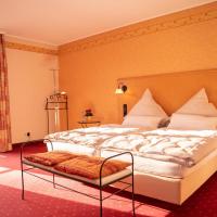 Сьюит (Полулюкс) отеля Hotel Löwenstein, Бонн